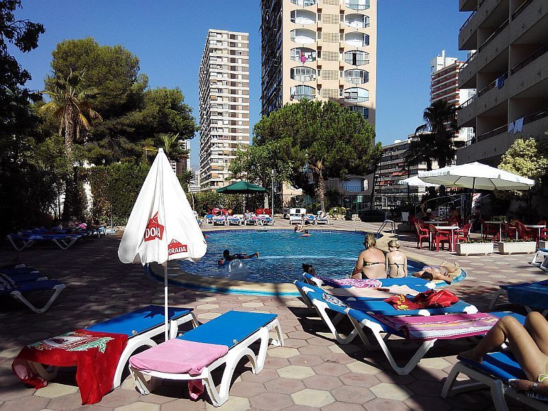 Halley Hotel & Apartments Affiliated By Melia Benidorm Exterior photo